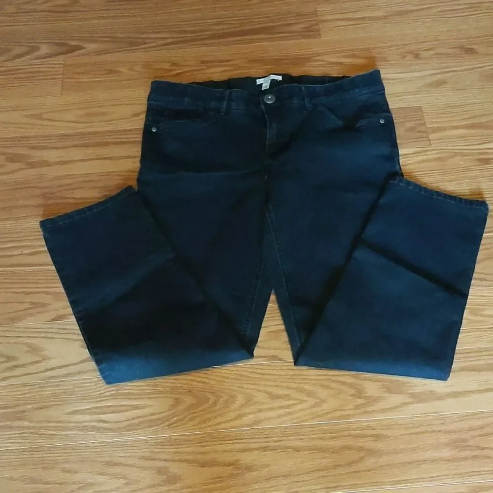 Dana Buchman black stretch band jeans